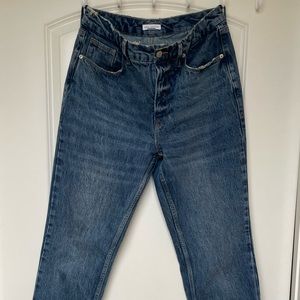 Good American Good Icon- Blue 952. Lightly worn.